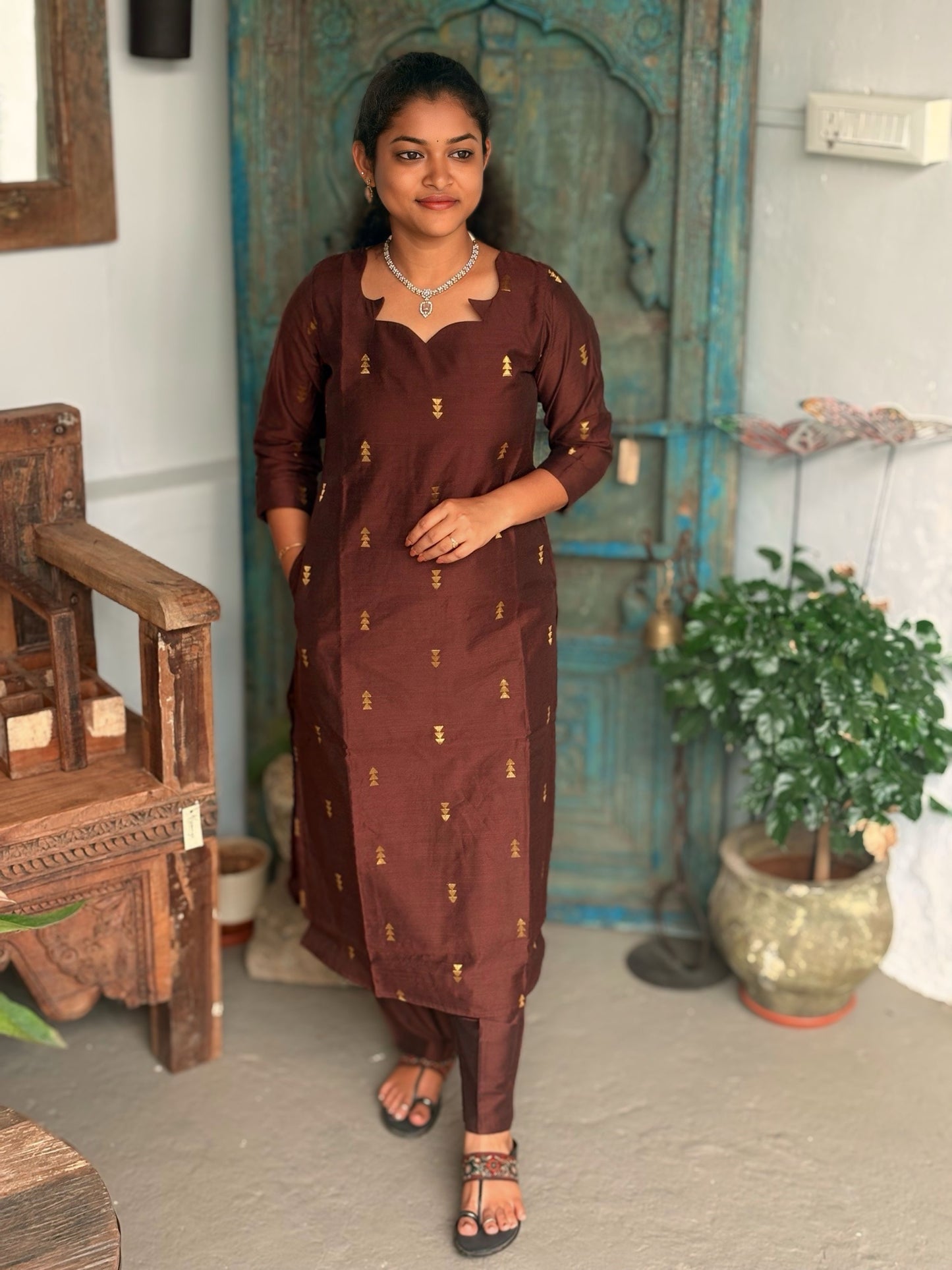 Walnut Dusk Salwar Suit