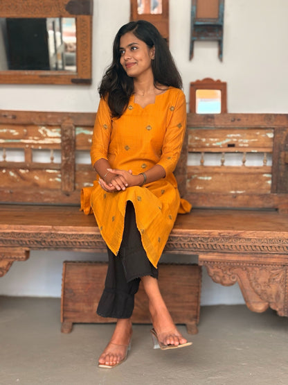 Golden Leaf Top & Dupatta