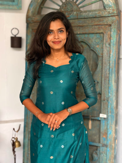 Peacock Shine Top & Dupatta