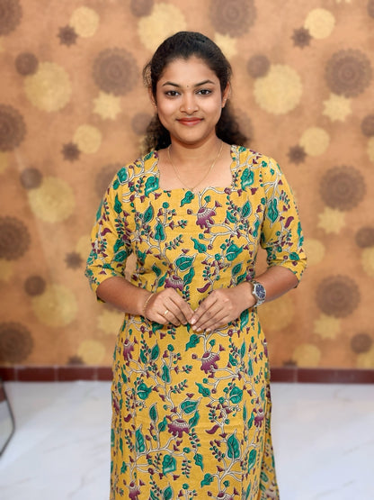 Kalamkari Hand Block Print with Traditional Designs - KAL 1252