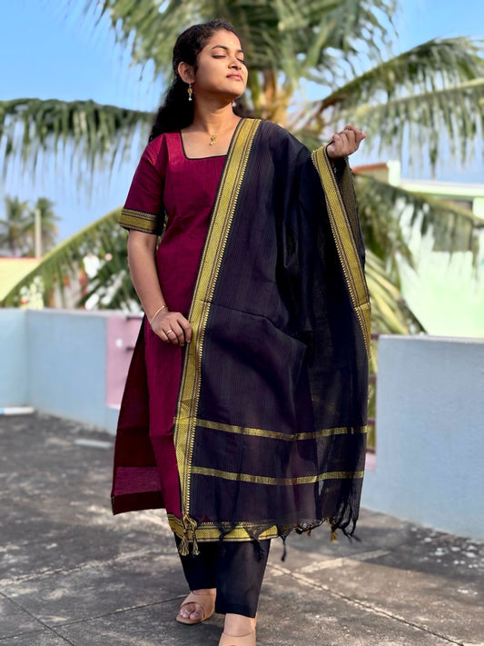 Vaidehi Salwar Suit - VID 1182