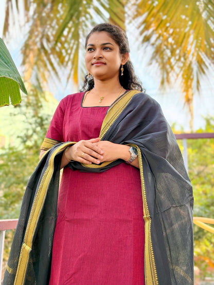 Vaidehi Salwar Suit - VID 1182